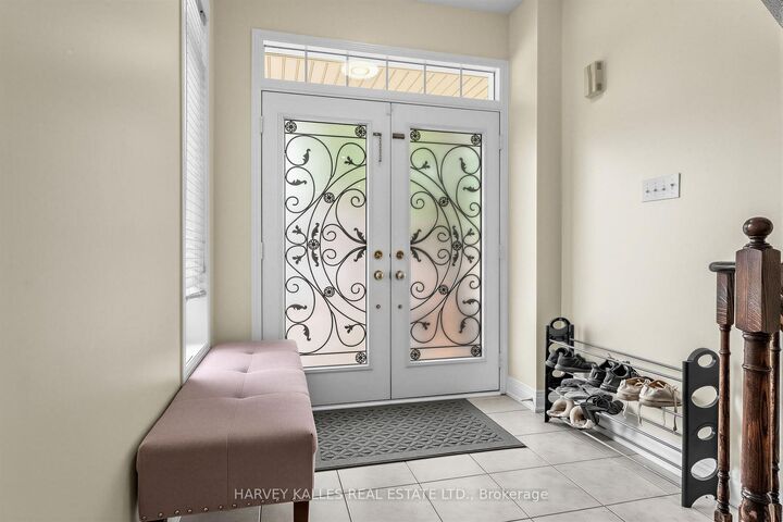 Property Photo: 12 Tidewater Road ON L6P 2M5