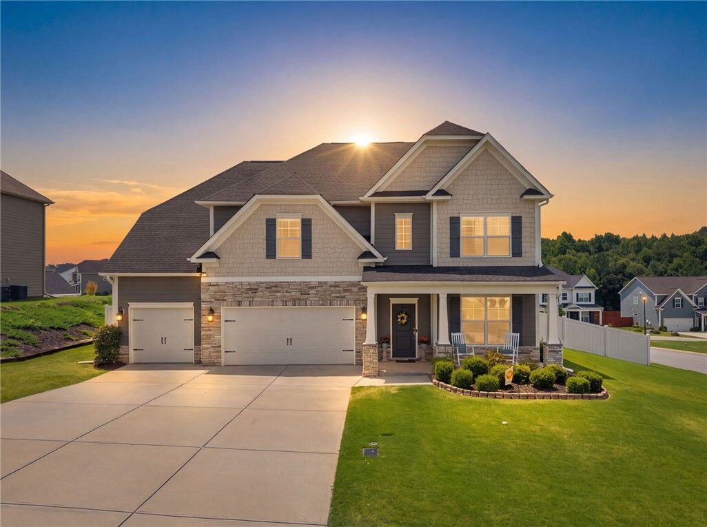 Property Photo:  104 Juniper Hill Drive  SC 29642 