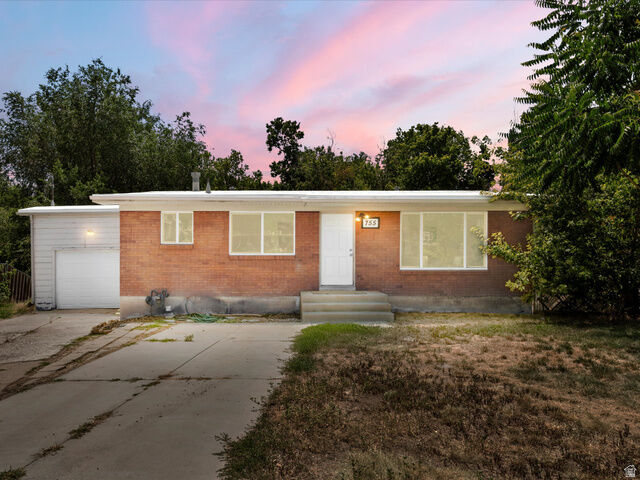 Property Photo: 755 E 41st St S UT 84403