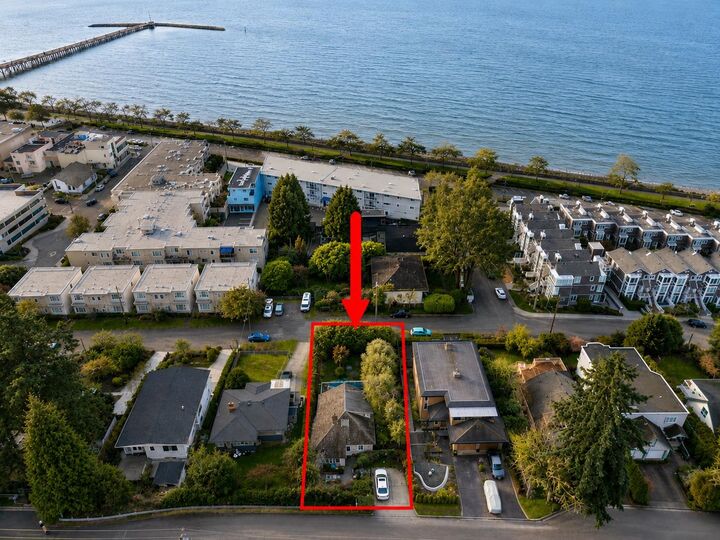 Property Photo: 14878 Buena Vista Avenue BC V4B 1X4