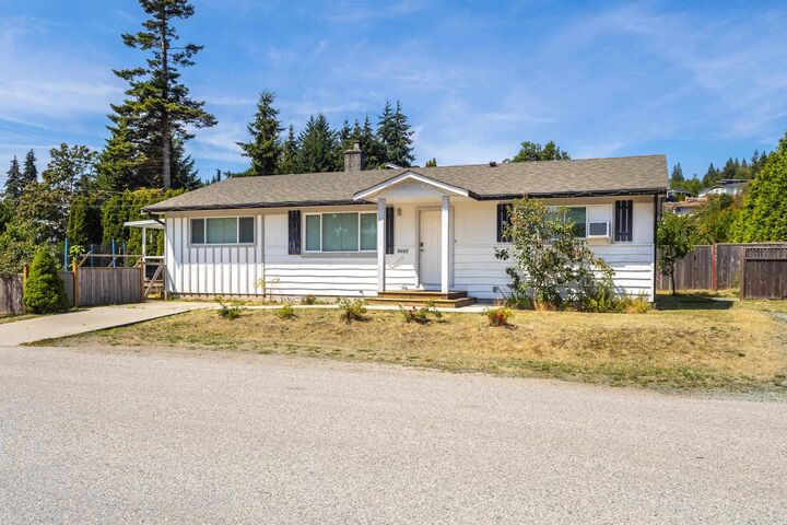 5605 Ocean Avenue — photo 1