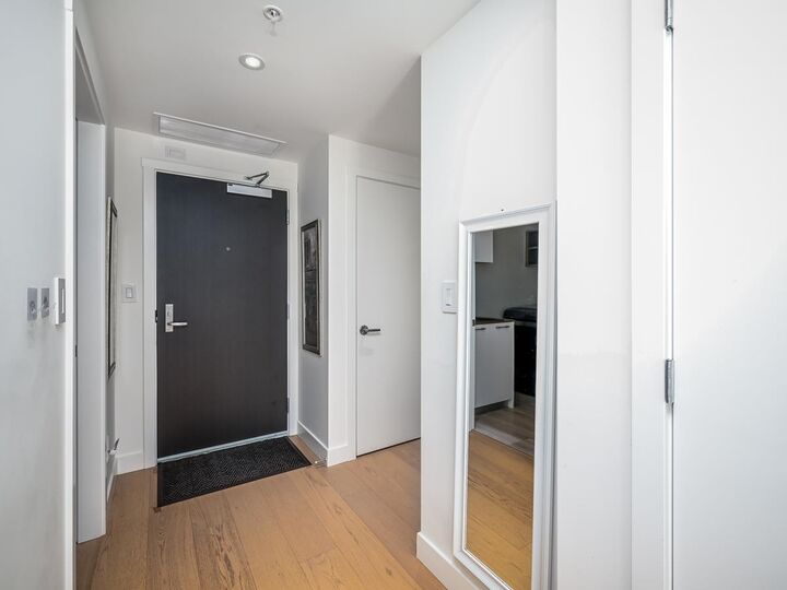 Property Photo: 7128 Adera Street 204 BC V6P 0H6