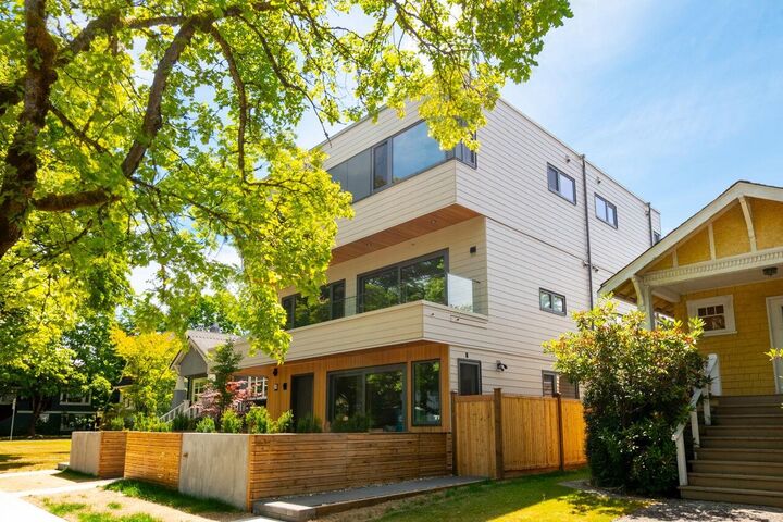 3120 W 11th Avenue 3 — photo 1