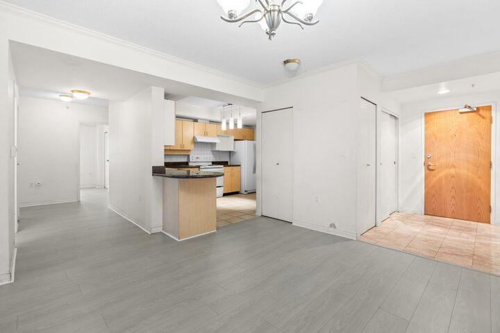 6611 Cooney Road 1605 — photo 1