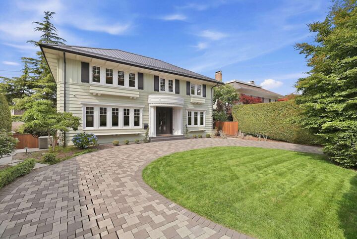 Property Photo: 1407 W 33rd Avenue BC V6M 1A6