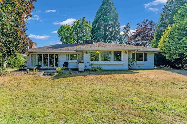 Property Photo: 18224 32 Avenue BC V3Z 1C6
