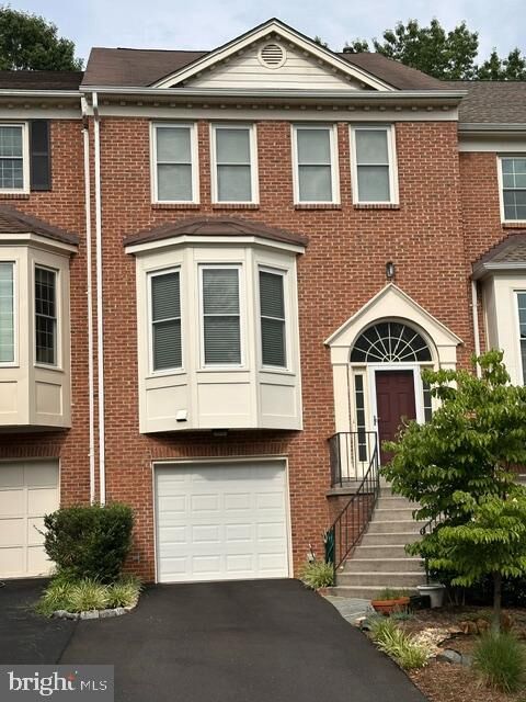 Property Photo: 2069 Van Tuyl Place VA 22043