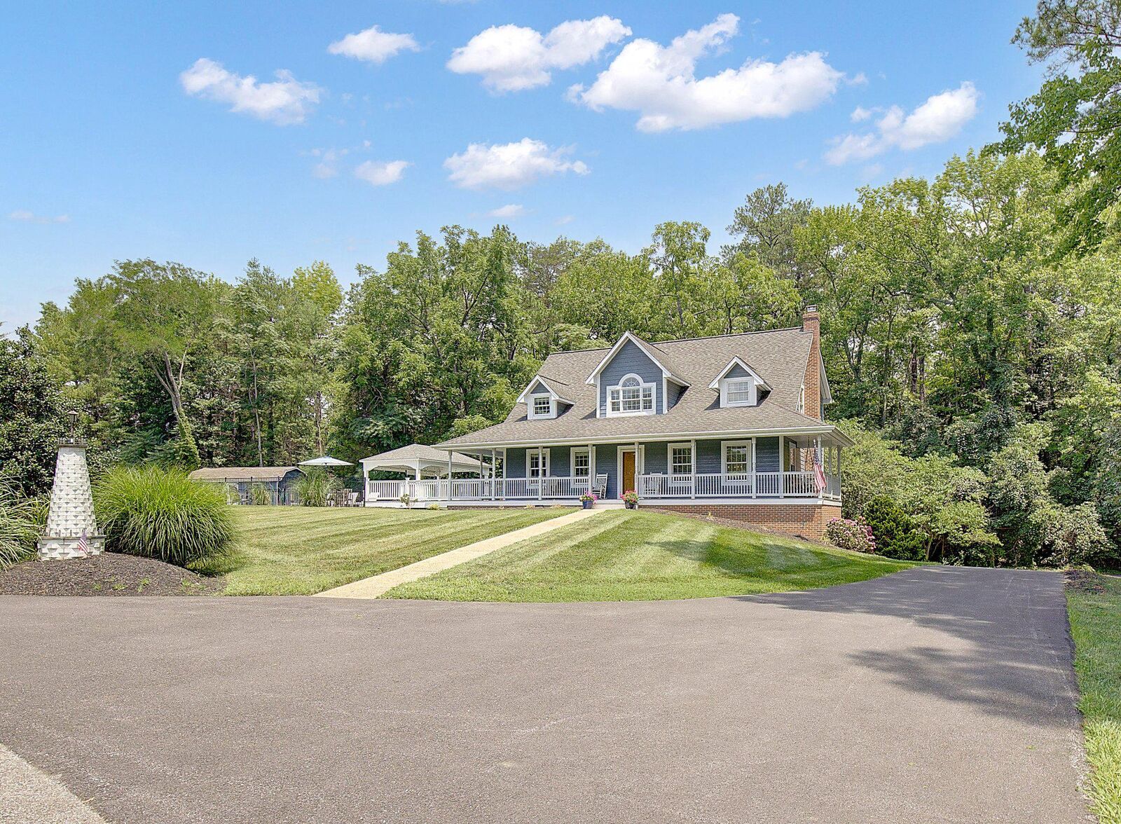 Property Photo: 980 Appel Lane MD 20688