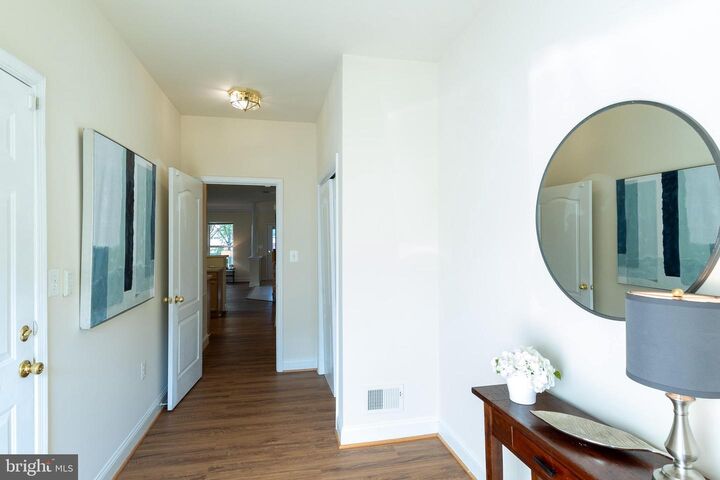 Property Photo:  16518 Bobster Court  VA 22191 