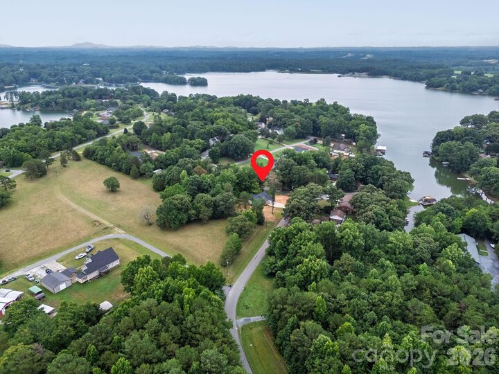 Property Photo: 2013 Dogwood Trail NC 28150
