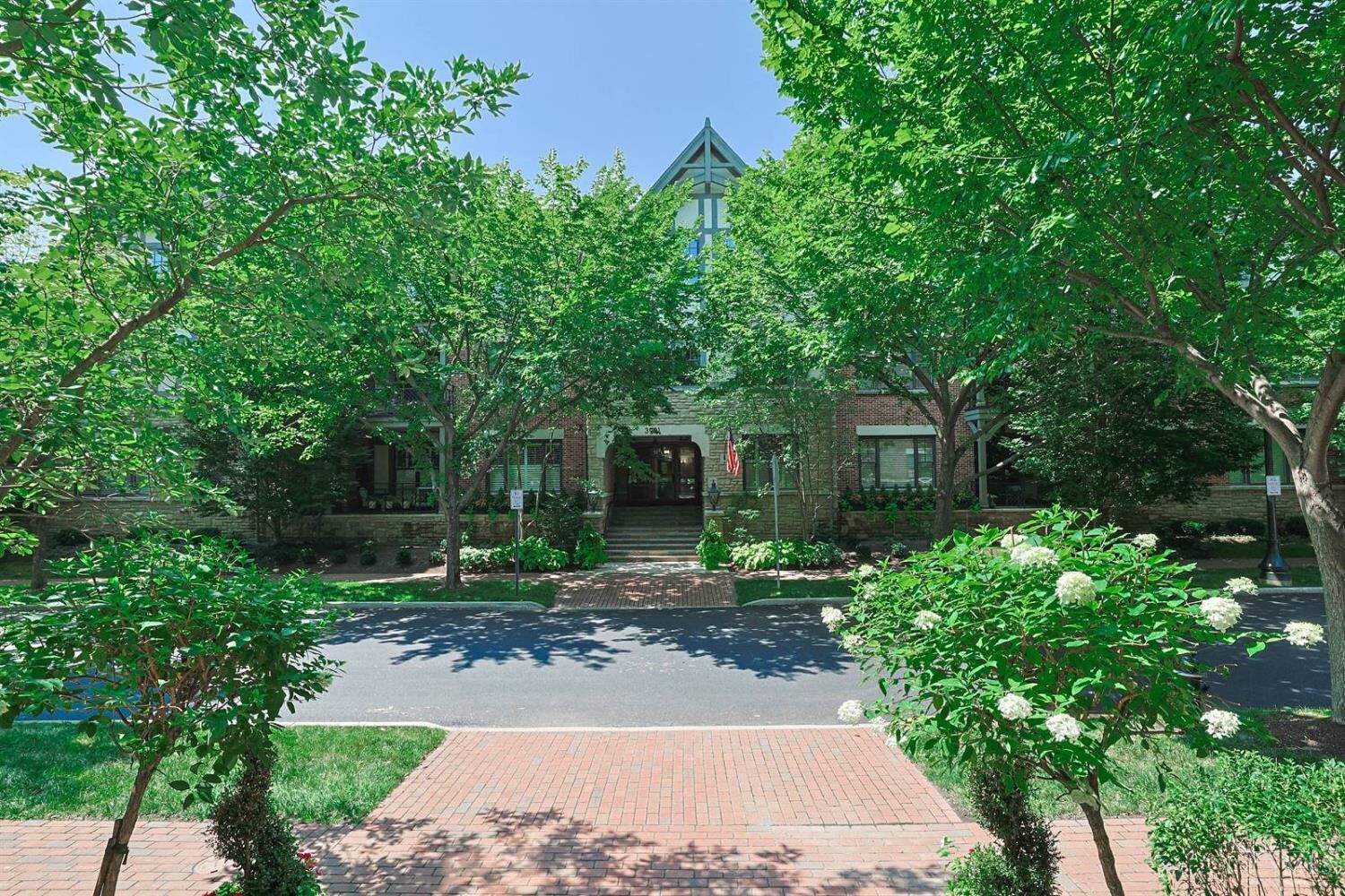 Property Photo:  3901 West Street  OH 45227 