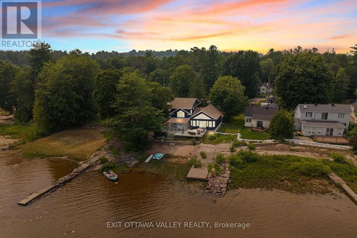 Property Photo:  502B Macgregor Bay Trail  ON K8A 8K9 