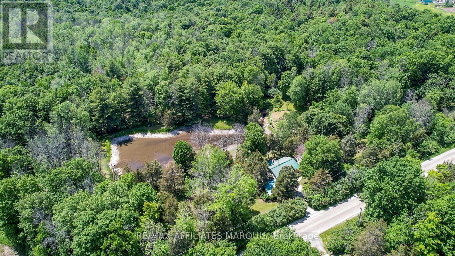 Property Photo: 100 Coons Road ON K0G 1E0