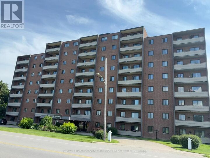 Property Photo: 41 Sunset Boulevard 104 ON K7H 3H8