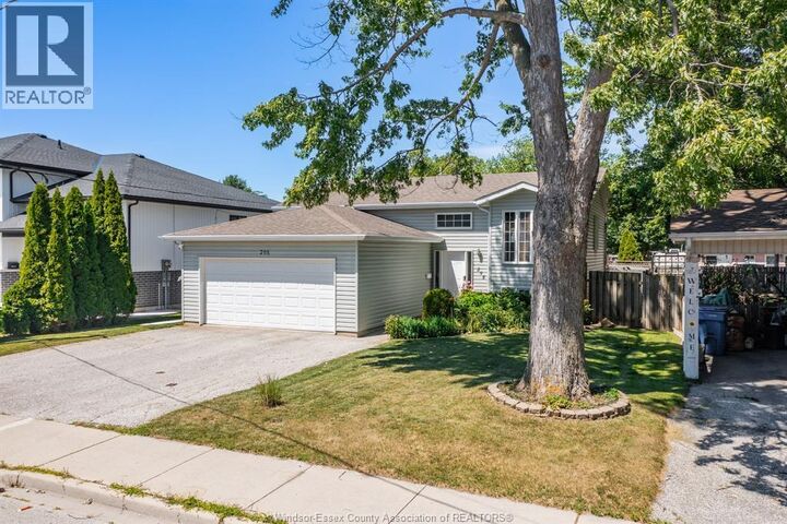 Property Photo:  298 Kempt Street  ON N9V 2H8 