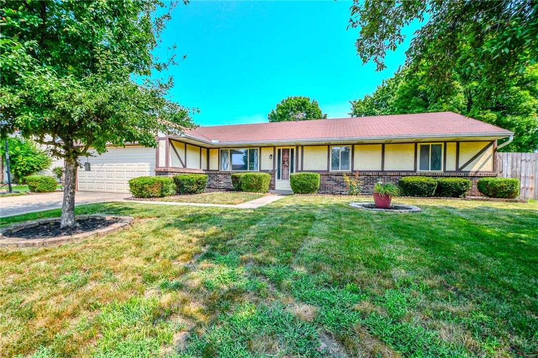 Property Photo:  1818 Carol Drive  OH 45356 