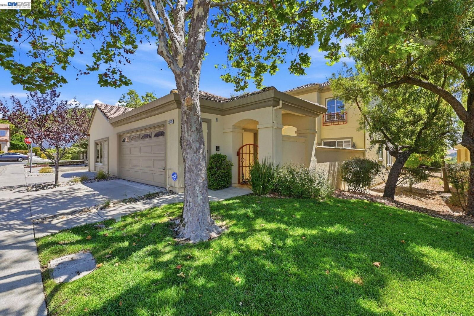 Property Photo: 22024 E Lyndon Loop CA 94552