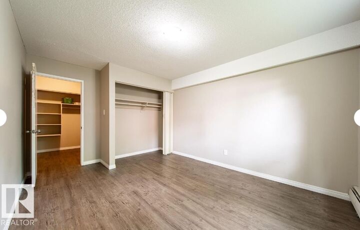 Property Photo:  3312 105 Avenue NW  AB T5W 0B4 