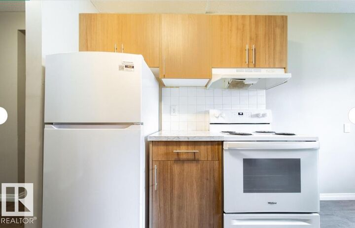 Property Photo:  3312 105 Avenue NW  AB T5W 0B4 