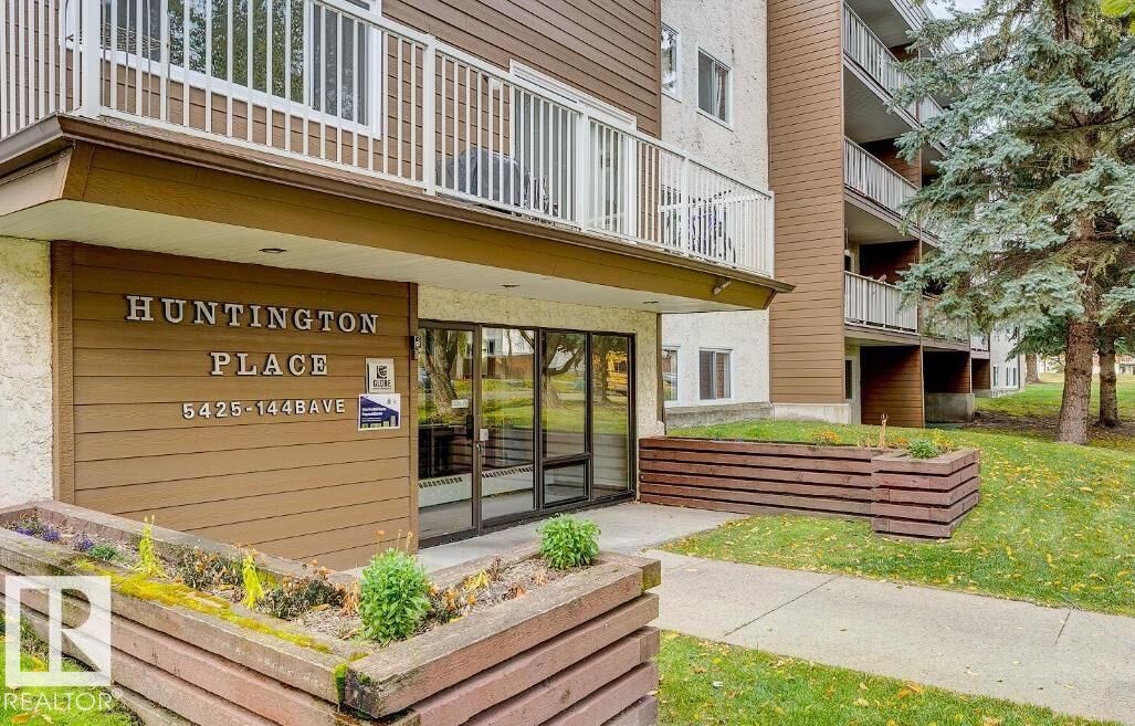 Property Photo: 5425 144B Avenue NW AB T5A 3R6