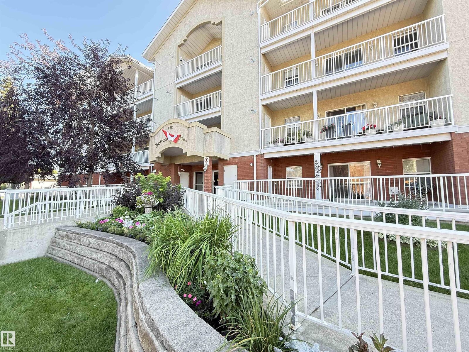 Property Photo:  8215 84 Avenue NW 302  AB T6C 4R2 