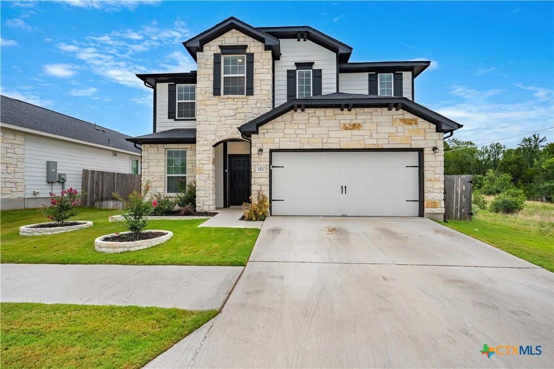 Property Photo:  112 Alpen Court  TX 76571 