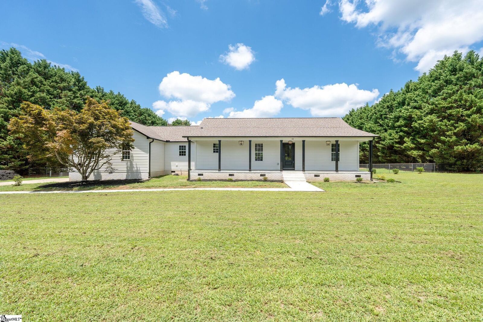 Property Photo:  111 Bear Road  SC 29673 