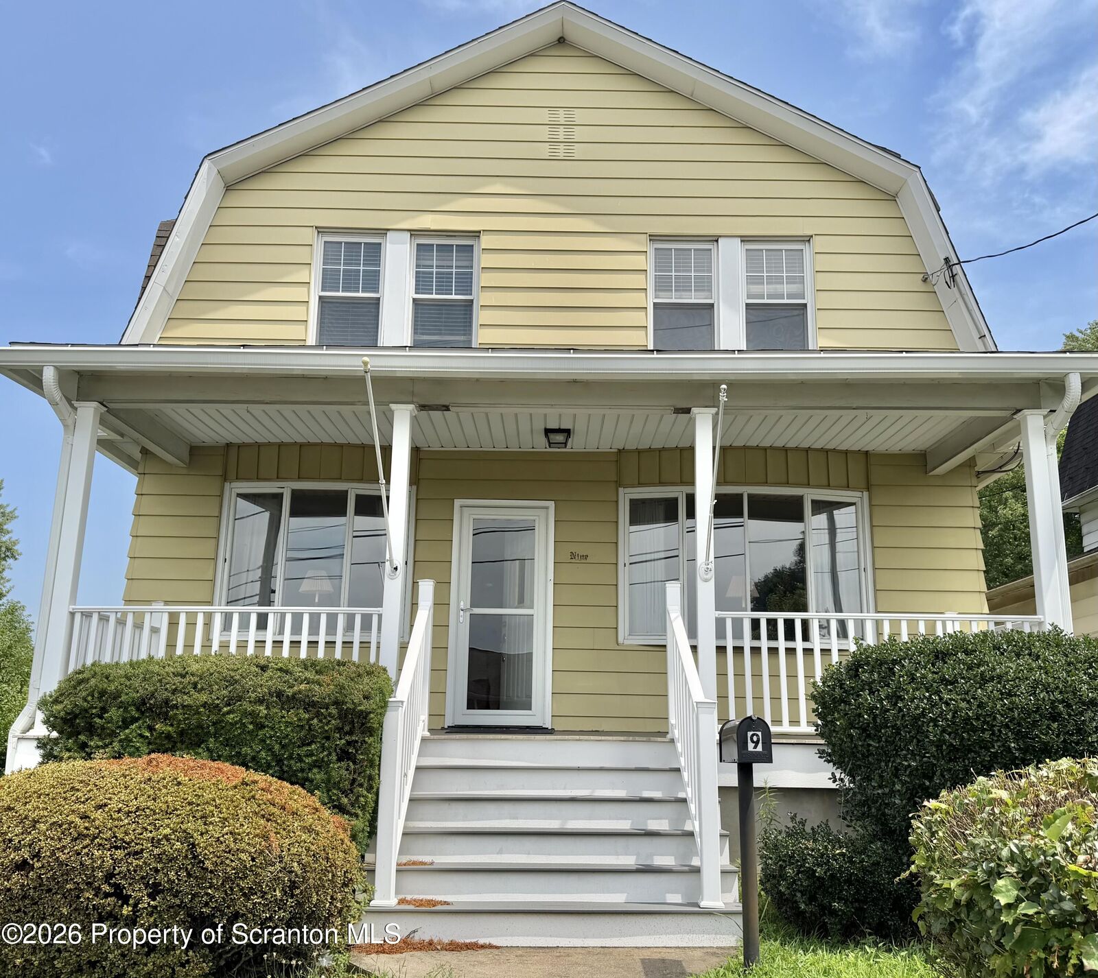 Property Photo:  9 Price Street  PA 18705 