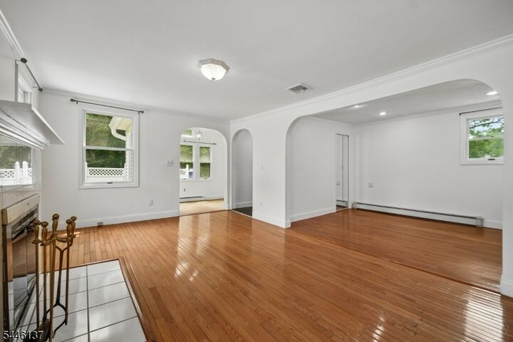 Property Photo:  66 W Hobart Gap Rd  NJ 07039 