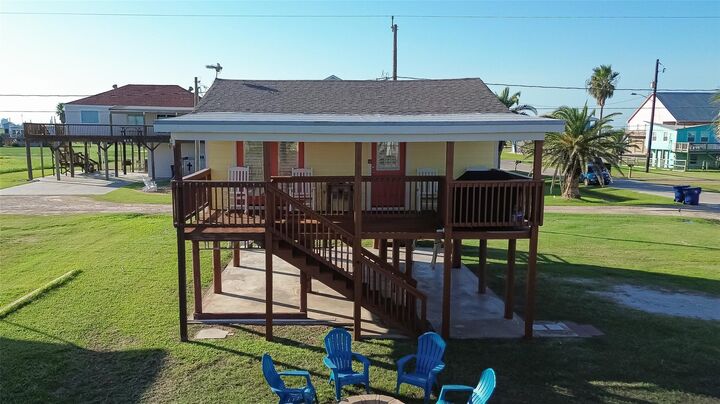 Property Photo:  411 Olive Street  TX 77541 