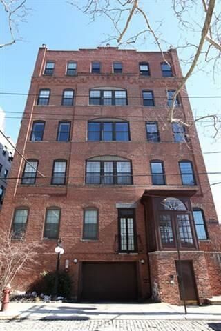 Property Photo:  1015 Grand St 4F  NJ 07030 