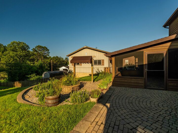 Property Photo: 554 Hollow Road WV 25545