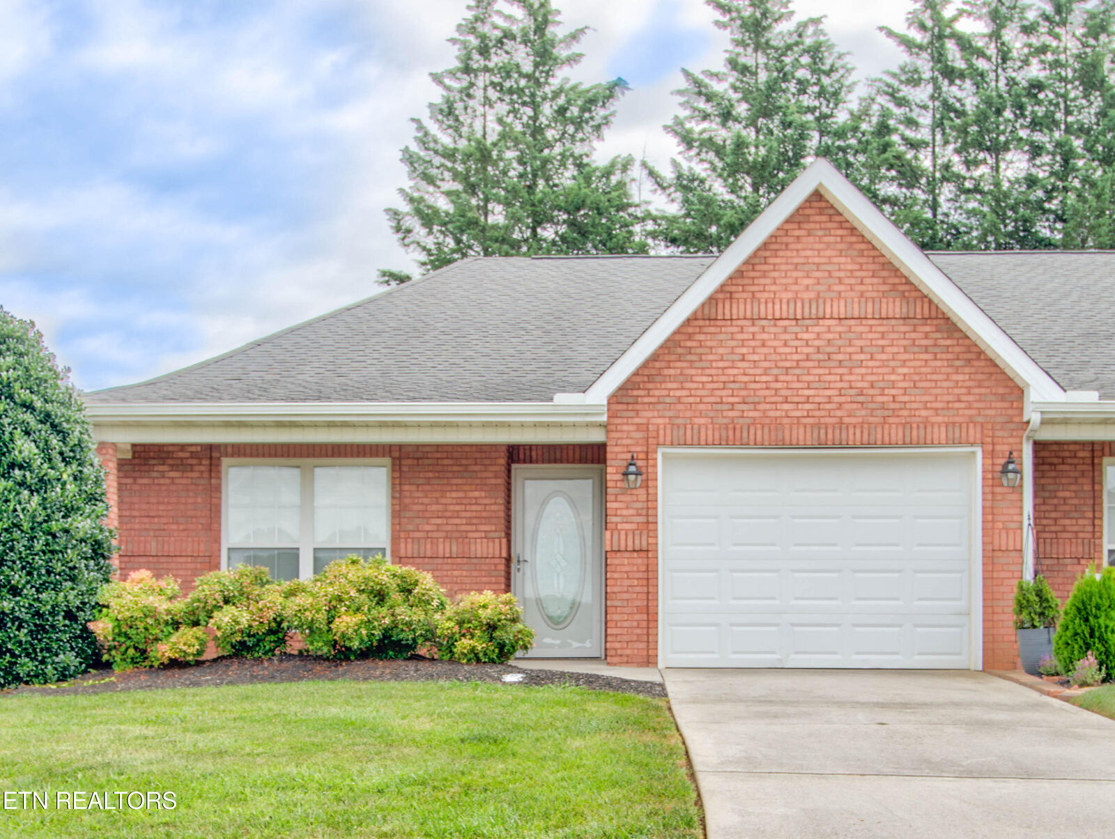 Property Photo: 3002 Yearling Lane TN 37803