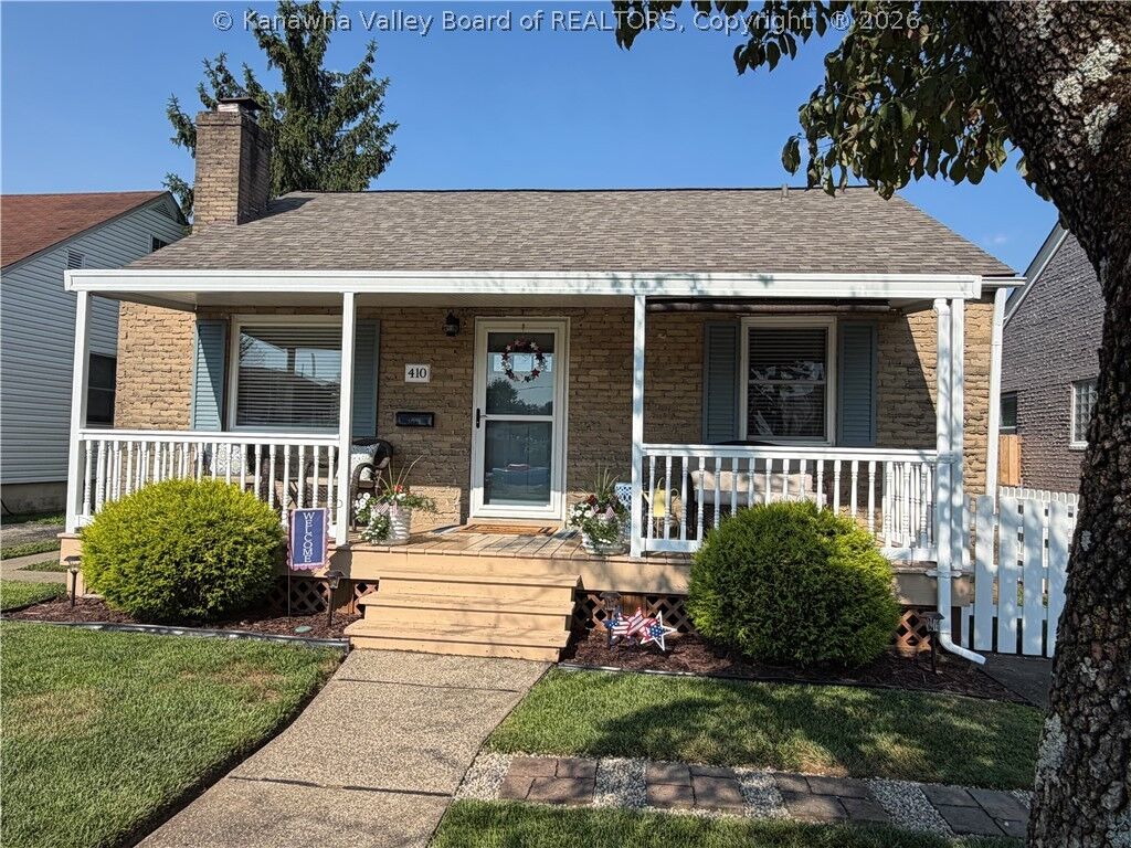 Property Photo:  410 California Street  WV 25504 