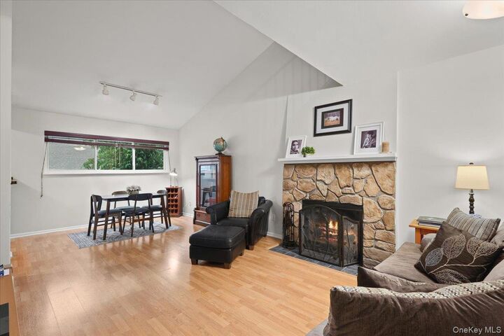 Property Photo: 208 Harris Road Gb3 NY 10507
