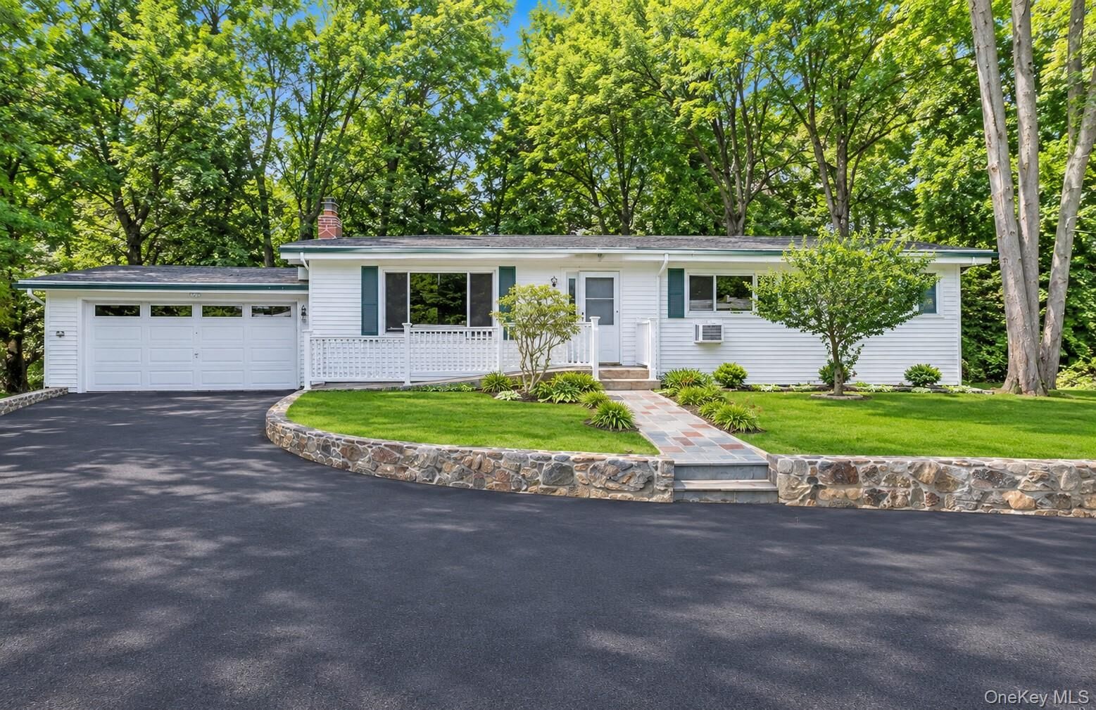 Property Photo:  252 Watch Hill Road  NY 10567 