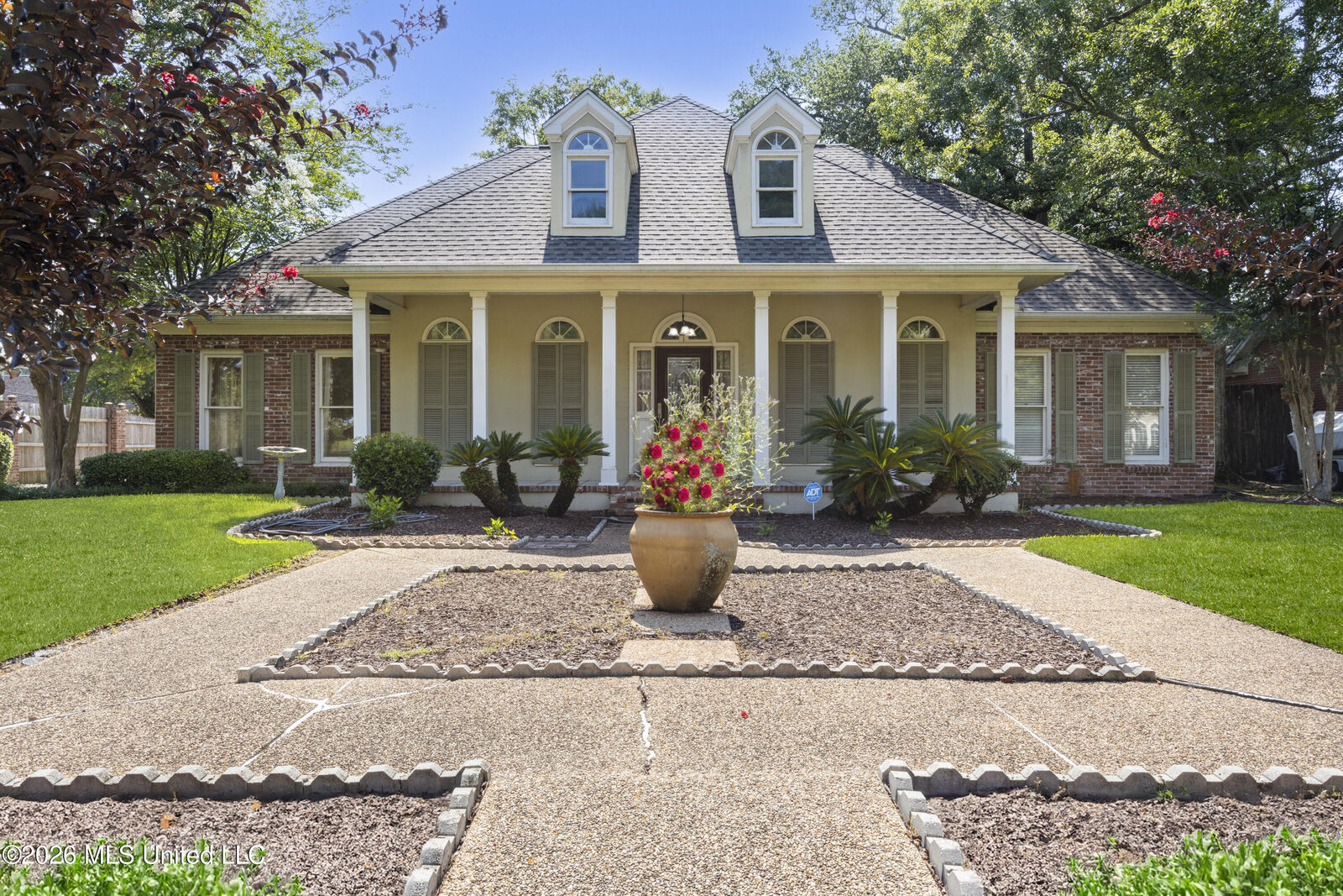 Property Photo:  1 High Pointe Drive  MS 39507 