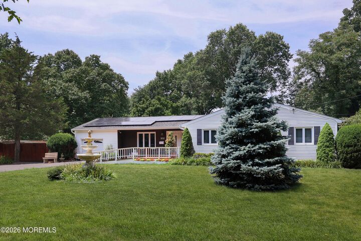 Property Photo:  102 Stratford Road  NJ 07724 