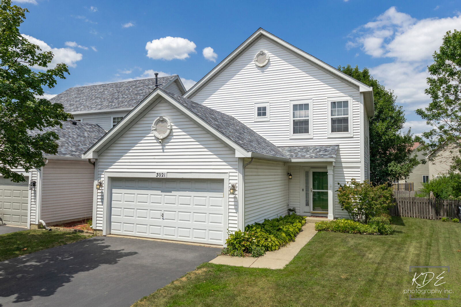 Property Photo: 3021 Roxbury Court IL 60435