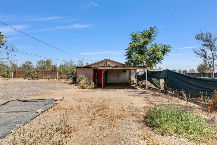 Property Photo:  23380 Forrest Road  CA 92570 