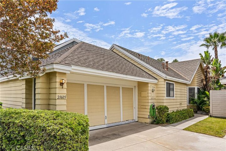 Property Photo:  21605 Fernbrook  CA 92692 
