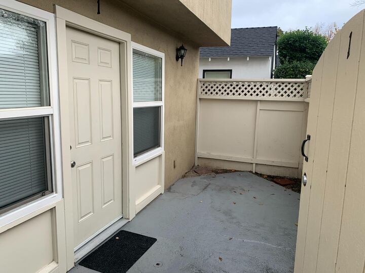 Property Photo:  145 E 12th Street 1  CA 95376 