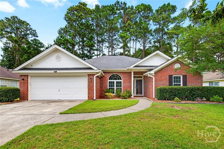 Property Photo:  305 Silver Brook Circle  GA 31322 