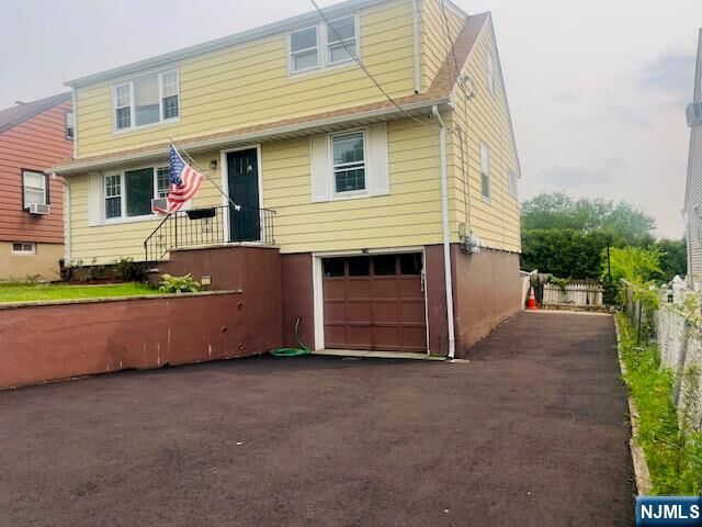 Property Photo:  222 Union Avenue 2nd For  NJ 07075 