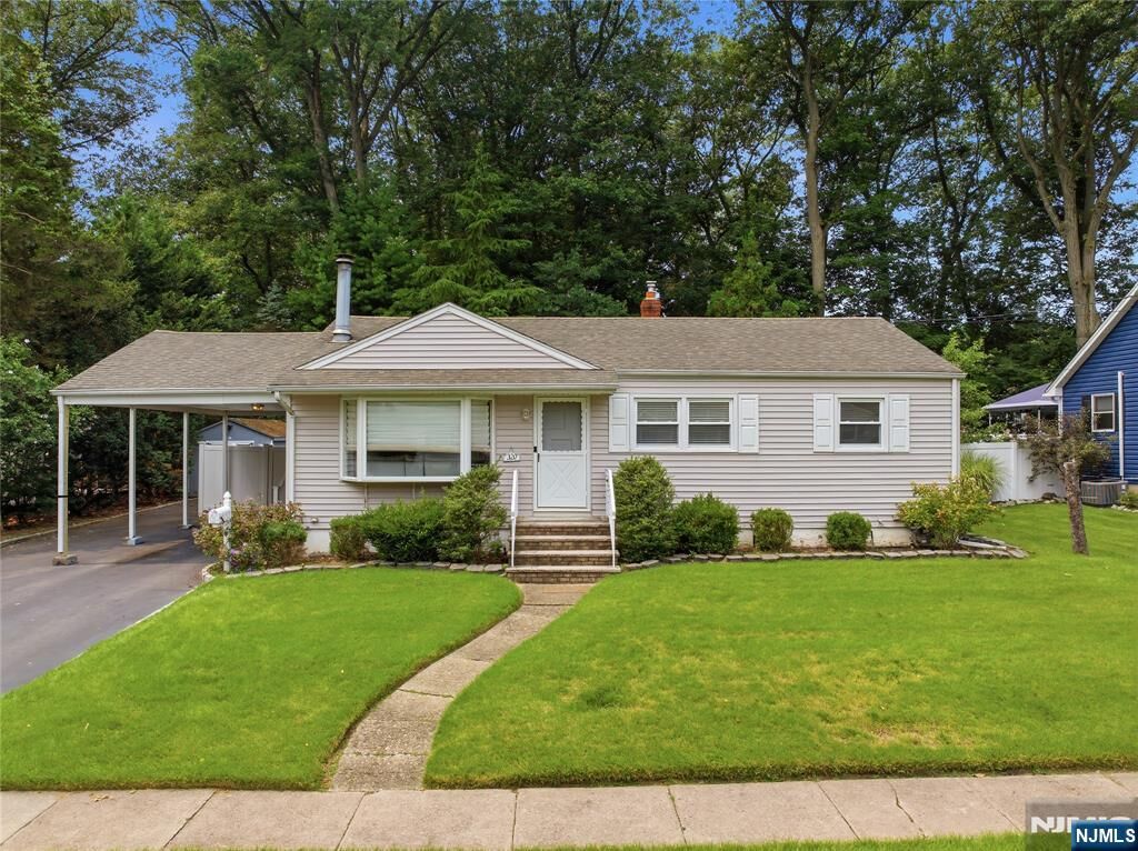 Property Photo: 320 Ridgewood Blvd North NJ 07676
