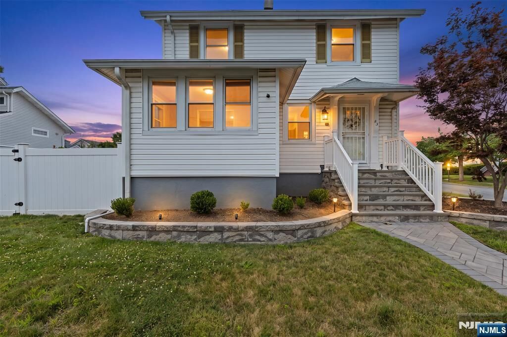 Property Photo:  83 S Prospect Avenue  NJ 07601 