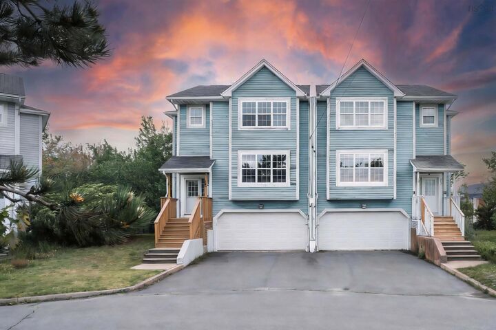 560 Parkland Drive — photo 1