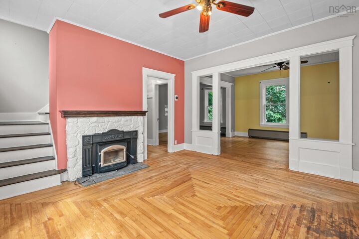 Property Photo: 475 Albert Street NS B0N 2T0