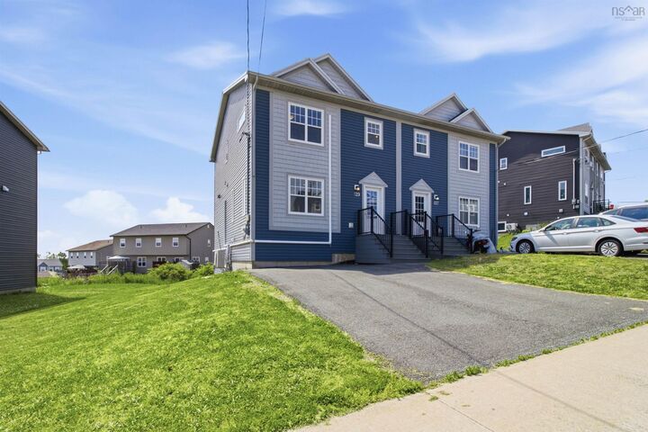 129 Executive Drive — photo 1