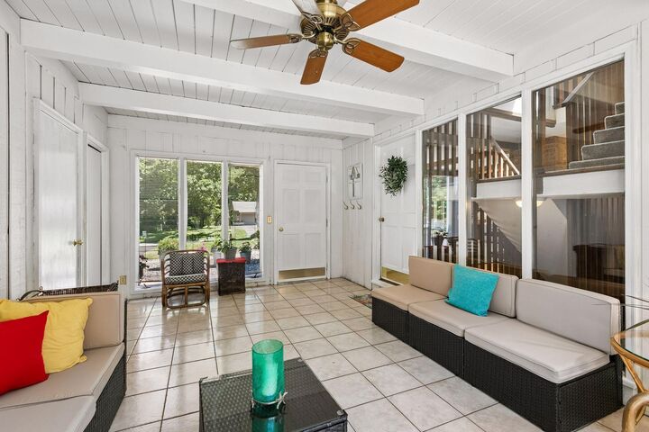 Property Photo: 4280 Winchester Court MN 55345